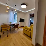 Relax And Enjoy Apartman *