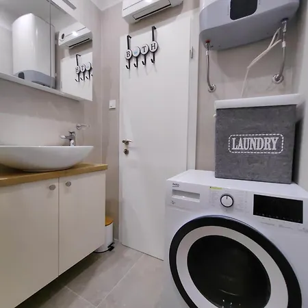 شقة Relax And Enjoy *