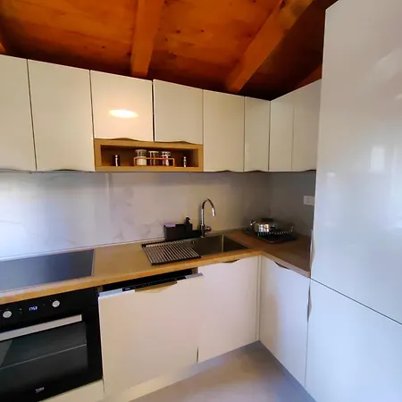Relax And Enjoy Apartment Split